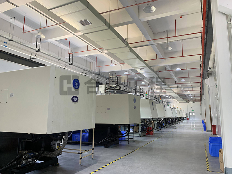東莞盈灃科技有限公司工程緊鑼密鼓施工中，為迎接竣工全力奮戰(zhàn)！