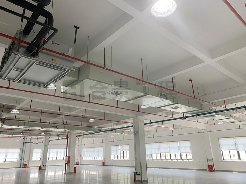 東莞盈灃科技有限公司工程緊鑼密鼓施工中，為迎接竣工全力奮戰(zhàn)！